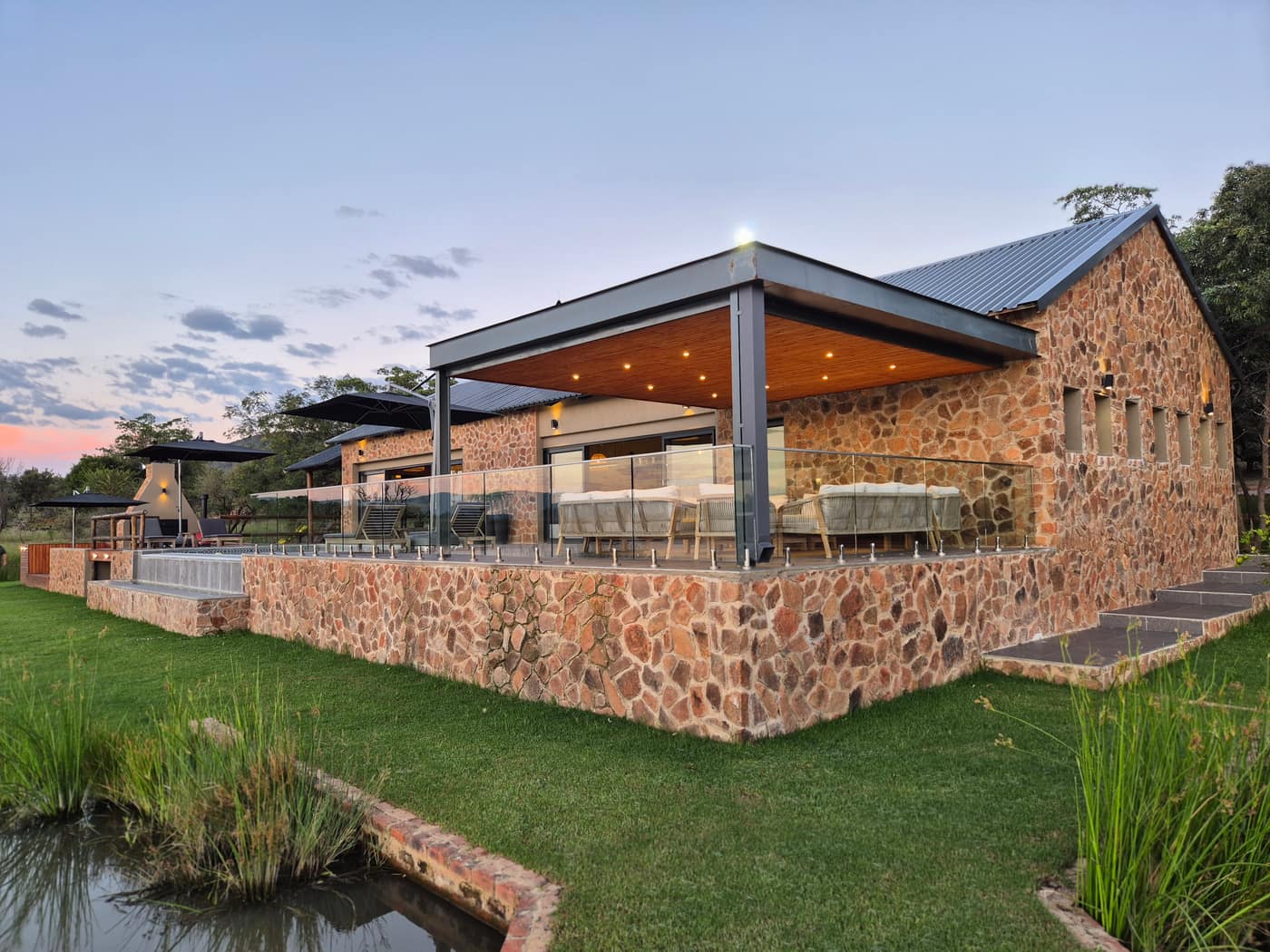 Reflections Camp pizza oven